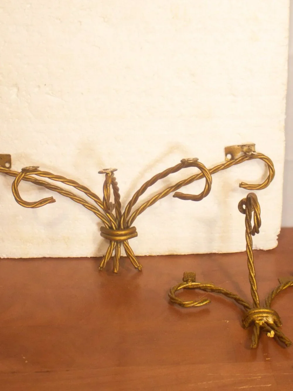 Homco Vintage Gold Metal Twisted Rope Wall Shelf without Glass Shelf